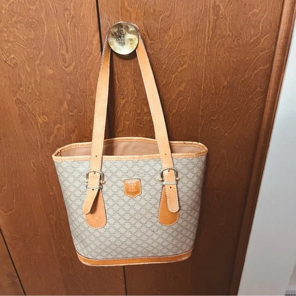 CELINE Classic Macadam Bucket Bag GUC 100% Authentic Brown/Tan- Vintage - Picture 3 of 17